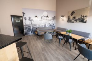 655ec36b-4a5b-4246-99cc-fc4f26f11180